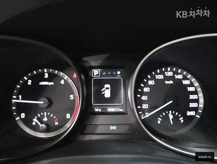 Hyundai Santa Fe 6