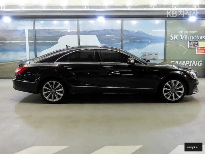Mercedes-Benz CLS-Class 3
