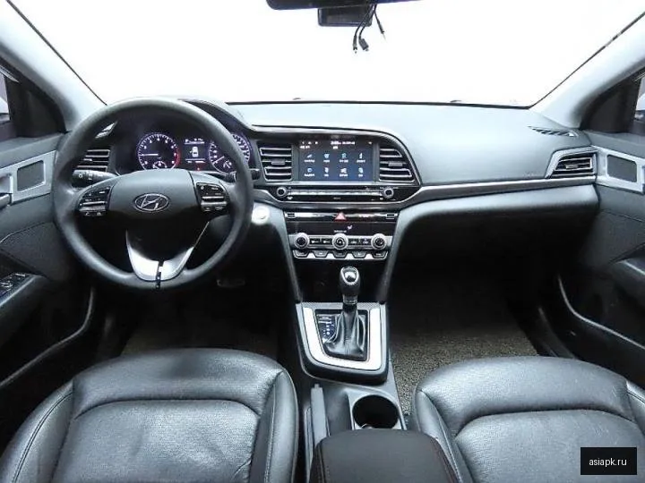 Hyundai Avante 6