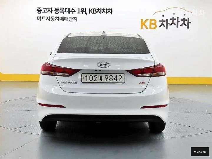 Hyundai Avante 3