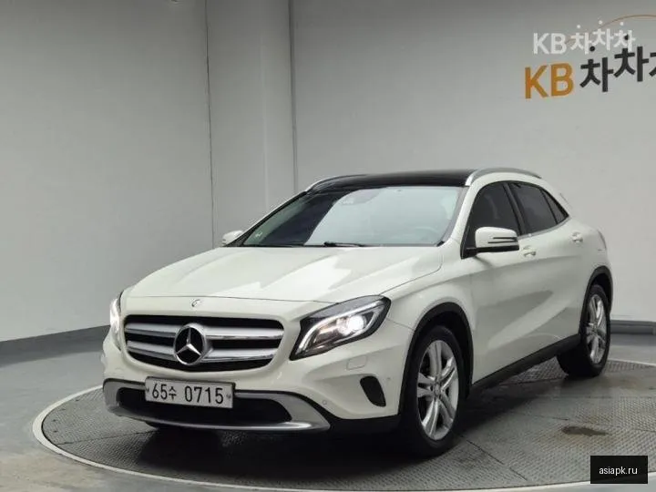 Mercedes-Benz GLA-Class