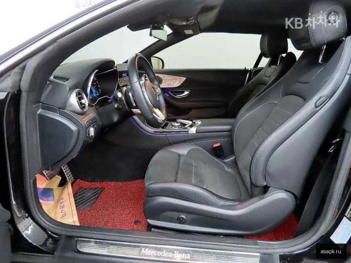 Mercedes-Benz C-Class 5