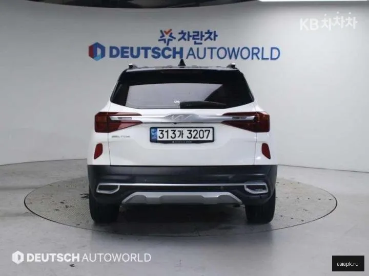 Kia Seltos 4