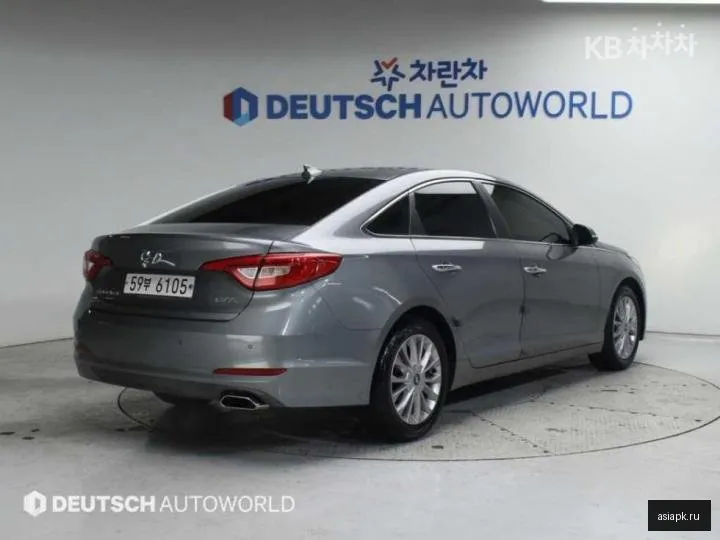 Hyundai Sonata 2