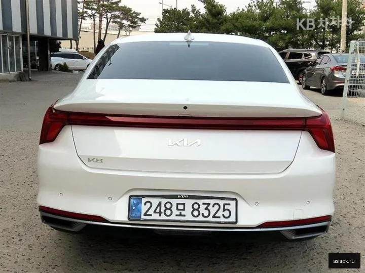 Kia K8 4