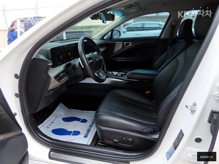 Kia K8 5