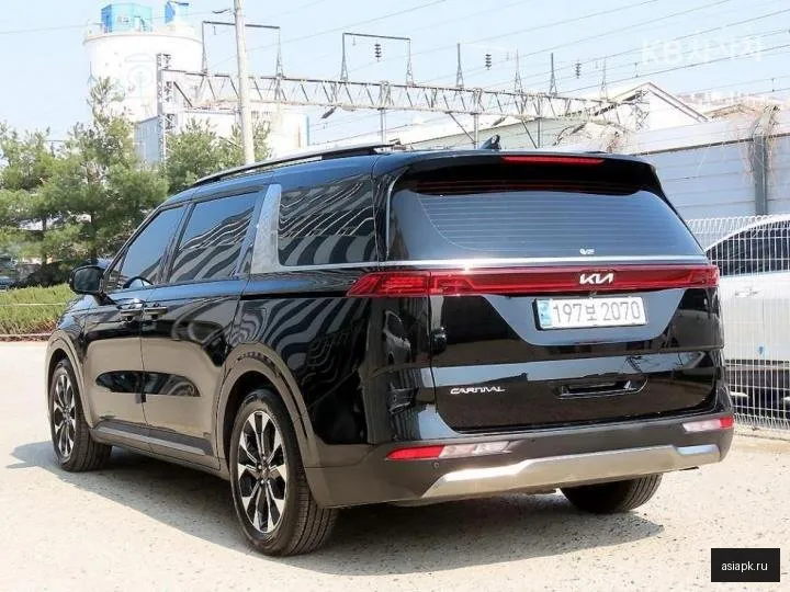 Kia Carnival 3