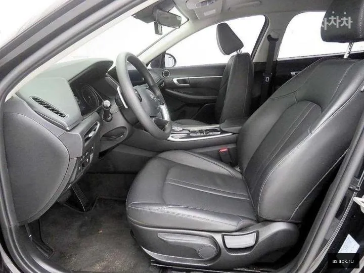 Hyundai Sonata 6