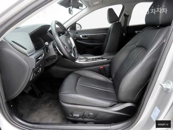 Hyundai Sonata 5