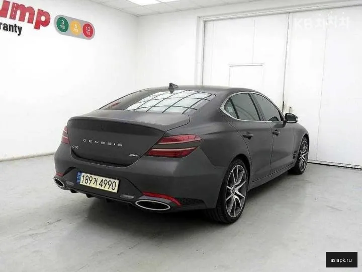 Genesis G70 4