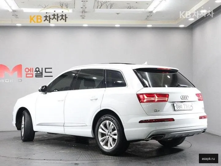 Audi Q7 3