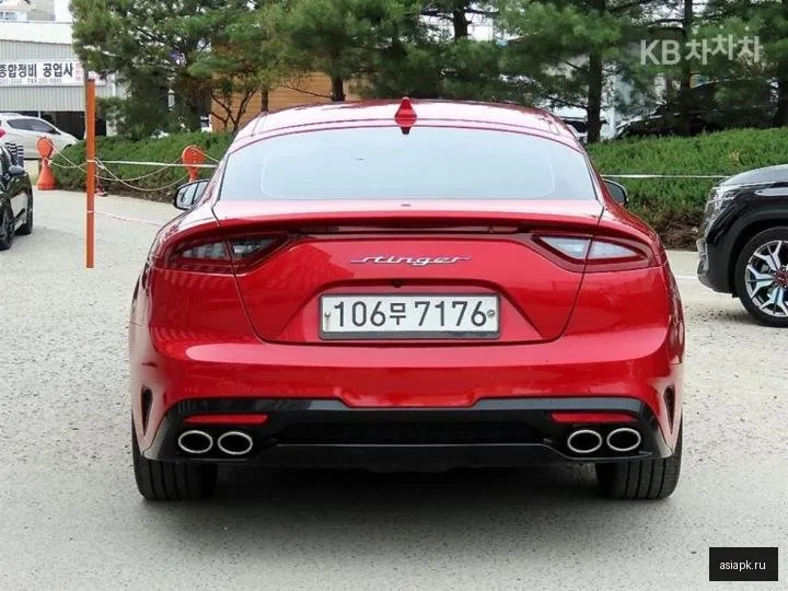 Kia Stinger 4
