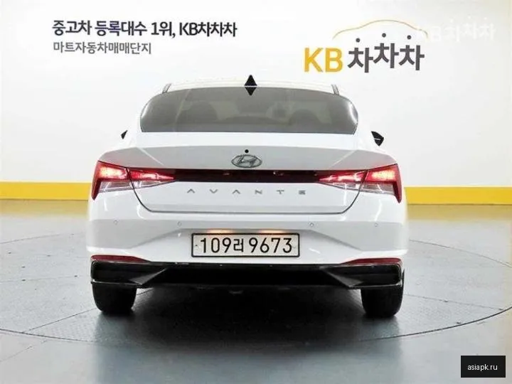 Hyundai Avante 3