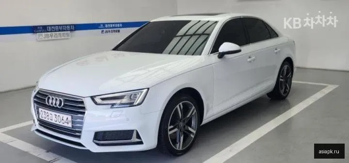 Audi A4 2