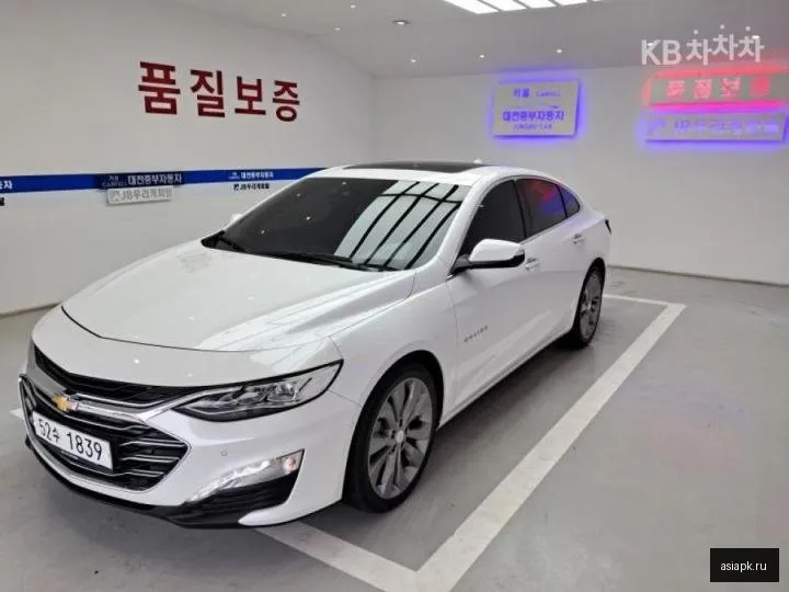 Chevrolet Malibu 2