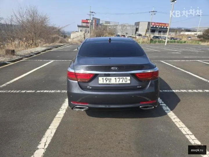 Kia K9 4
