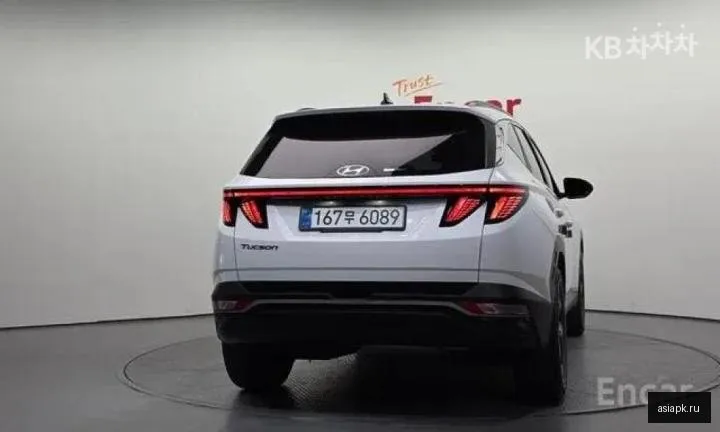 Hyundai Tucson 4
