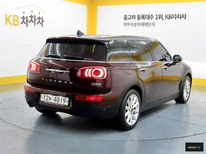 MINI Clubman 4