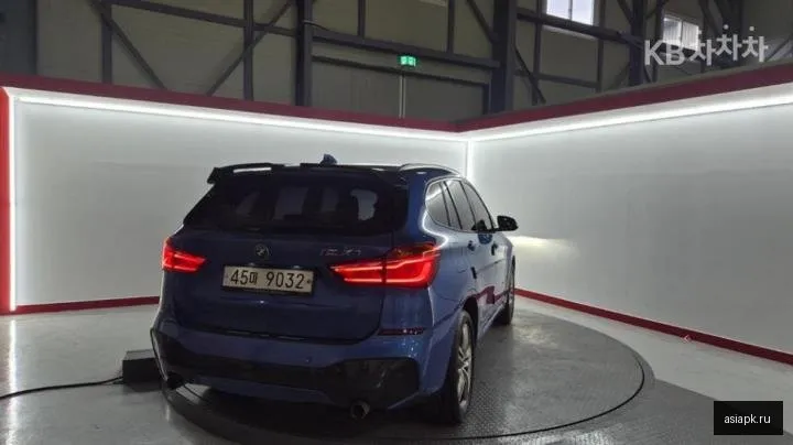 BMW X1 6