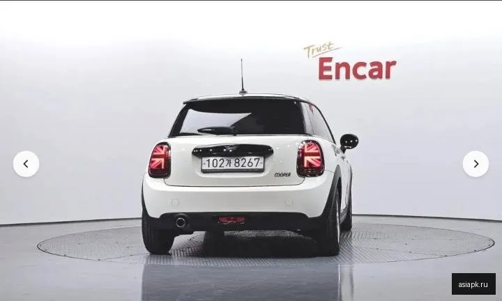 MINI Hatch 4