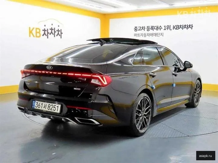 Kia K5 4