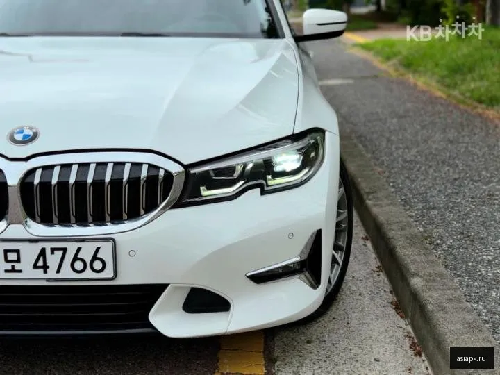 BMW 3-Series 4