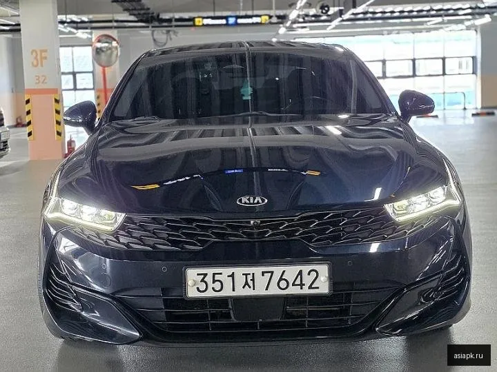 Kia K5 4