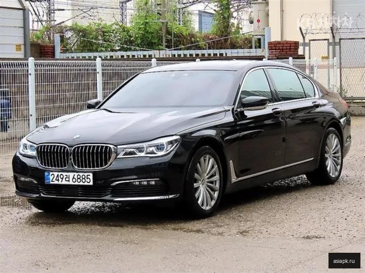 BMW 7-Series 2