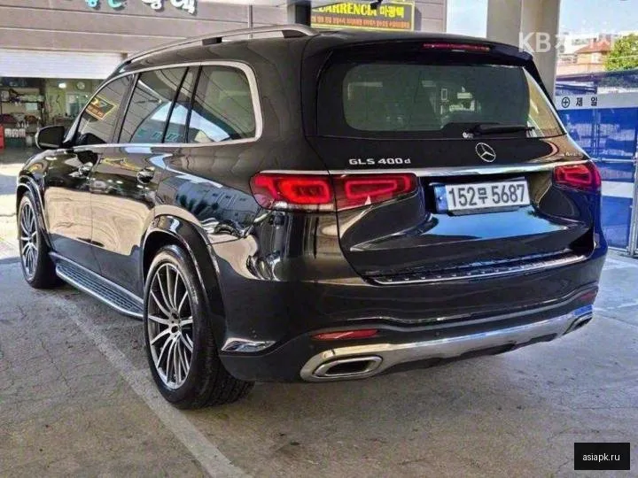 Mercedes-Benz GLS-Class 3