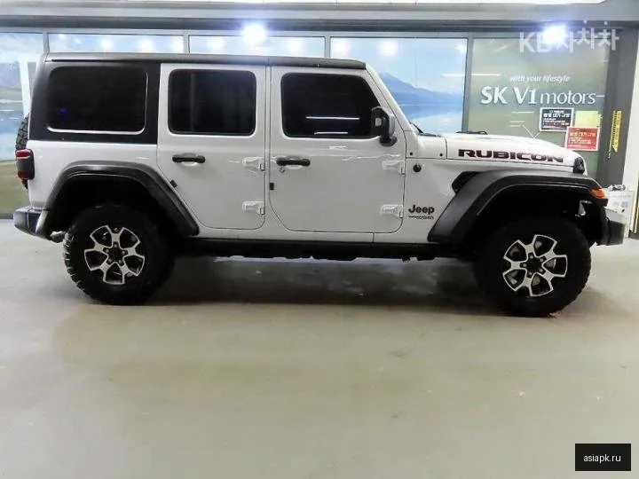 Jeep Wrangler 3