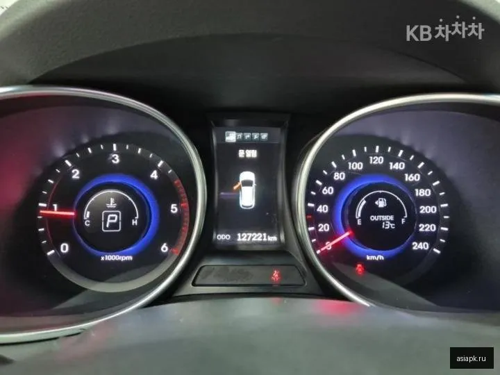 Hyundai Santa Fe 6
