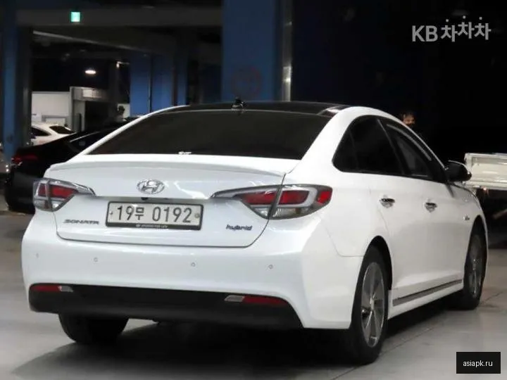 Hyundai Sonata 4