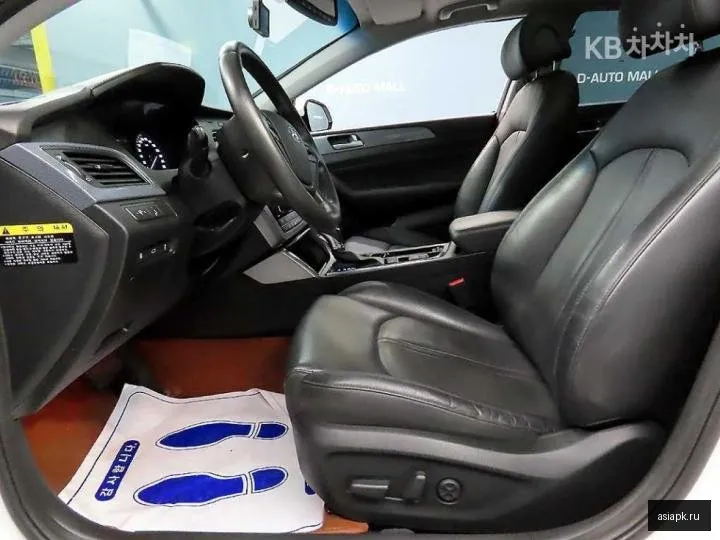 Hyundai Sonata 6