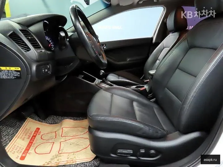 Kia K3 6