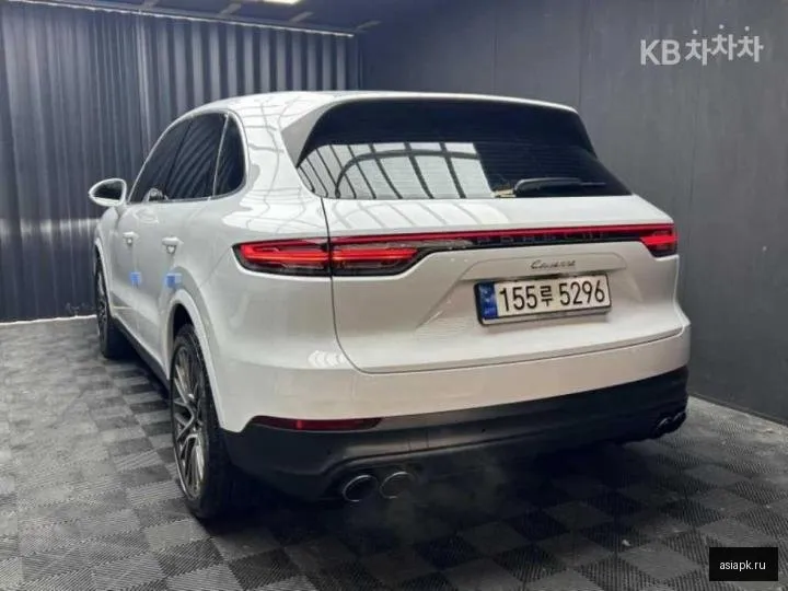 Porsche Cayenne 4