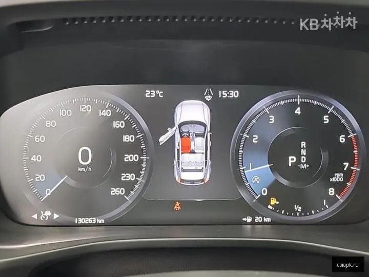 Volvo XC40 6