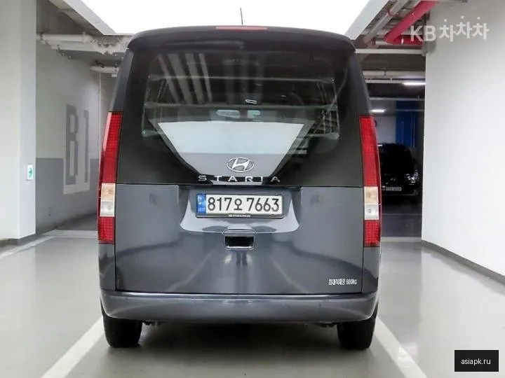 Hyundai Staria 3