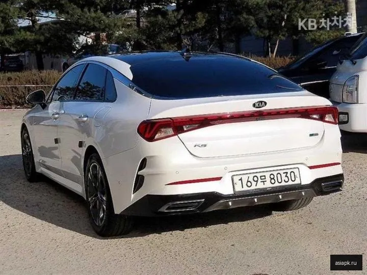 Kia K5 3
