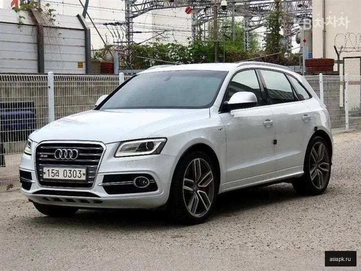 Audi SQ5 2