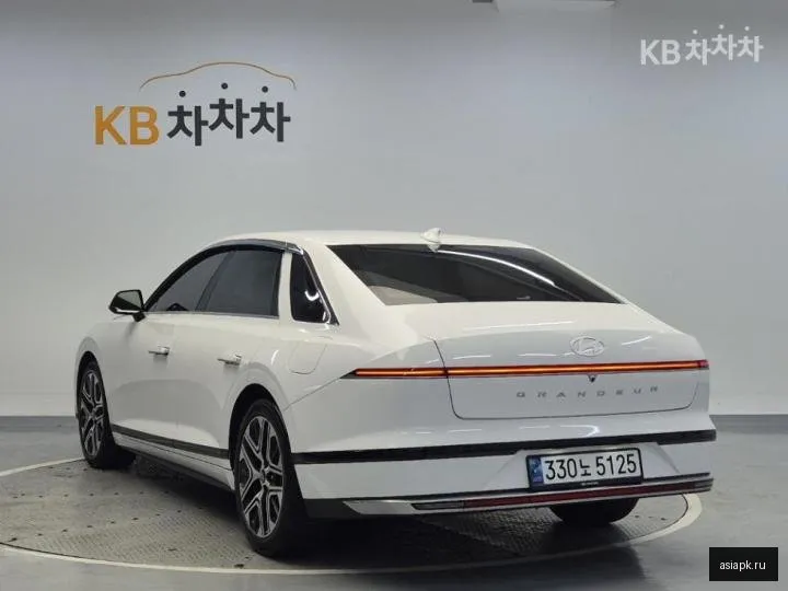 Hyundai Grandeur 2