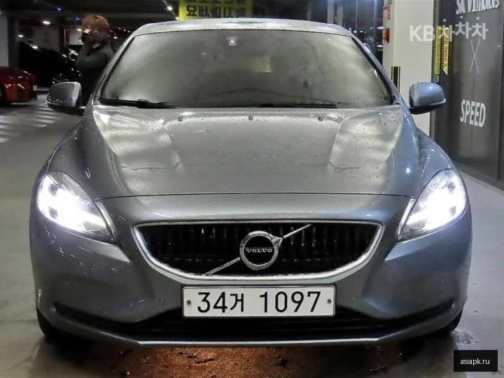 Volvo V40 2