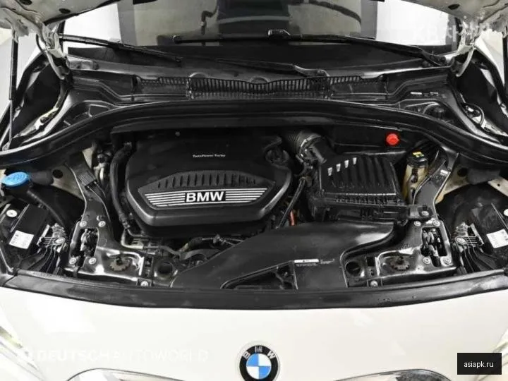 BMW 2-Series 6