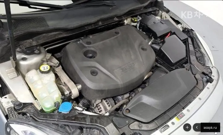 Volvo V40 6