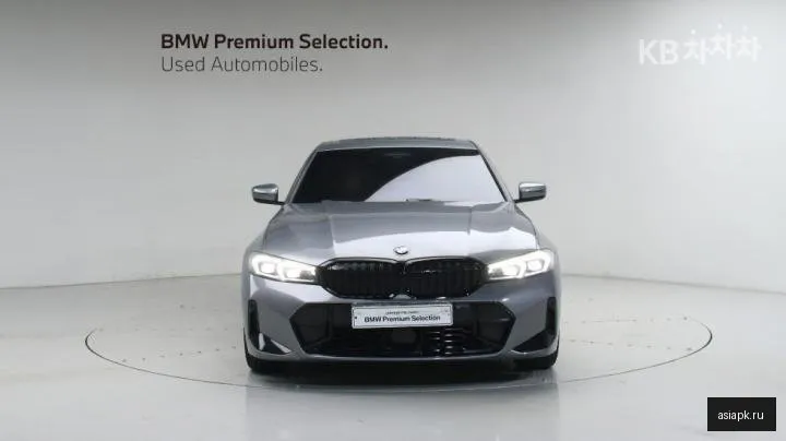 BMW 3-Series 2