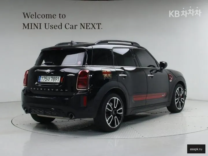 MINI Countryman 4