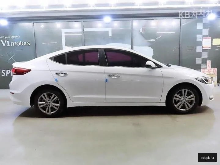 Hyundai Avante 3