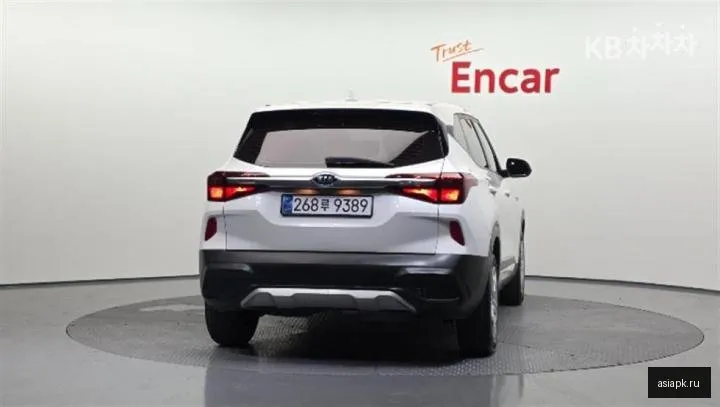 Kia Seltos 4