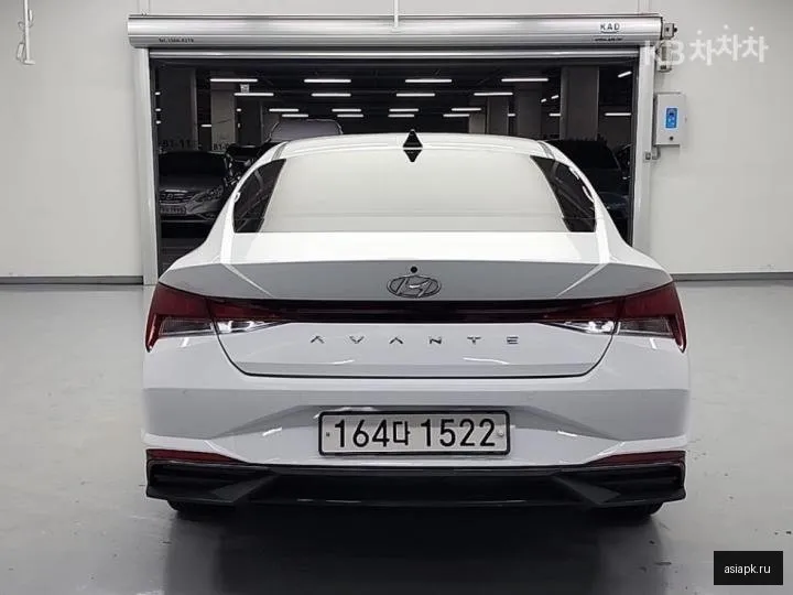 Hyundai Avante 3