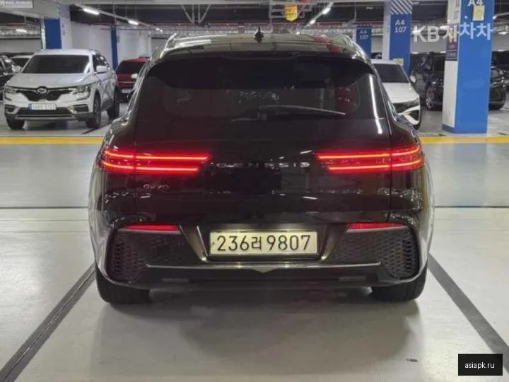 Genesis GV70 5