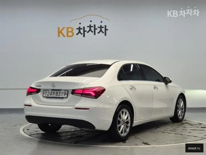 Mercedes-Benz A-Class 3